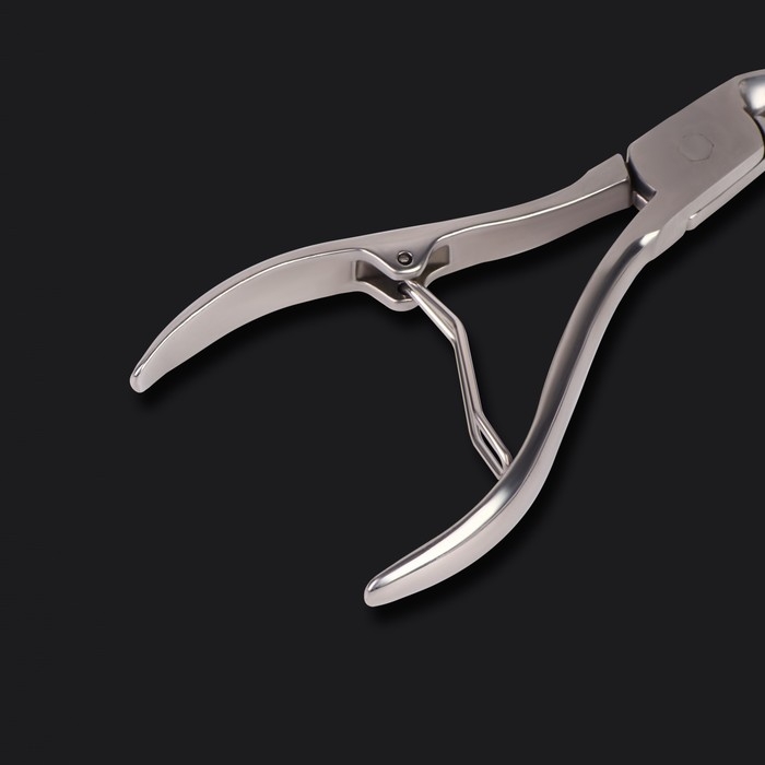 Кусачки педикюрные &laquo;Premium&raquo;, 10,6 см, длина лезвия - 14 мм, на блистере, цвет серебристый