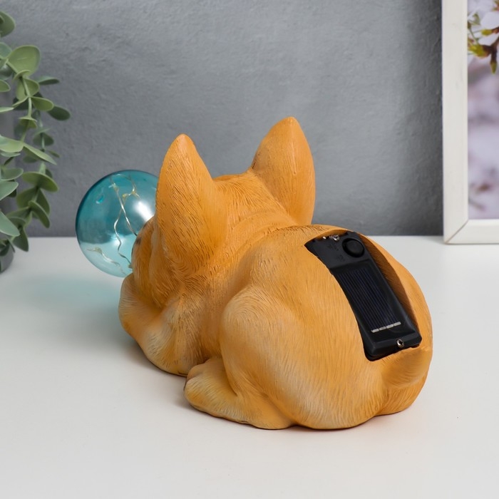 Сувенир полистоун свет "Бульдог и мыльный пузырь" от солнечной батареи 12х11,5х26 см