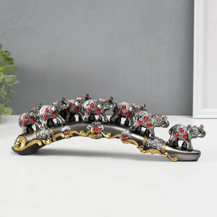 Сувенир "7 слонов на дуге со стразами" 29,5&times;7&times;5 см