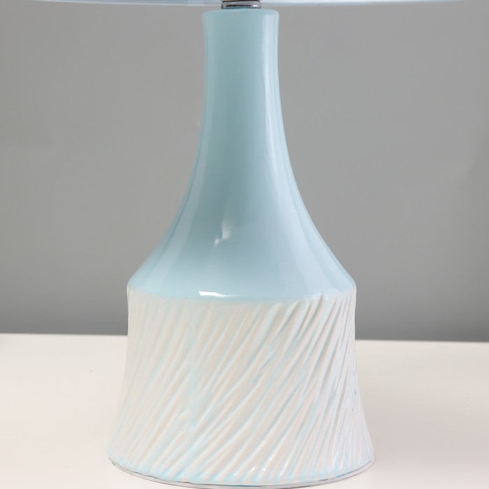 Настольная лампа "Бирюза" Е14 40Вт голубой  22х22х38см