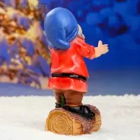 Садовая фигура из полистоуна &laquo;Гномик с лопатой&raquo;, 15&times;12&times;30 см