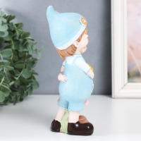 Сувенир полистоун "Детки в колпаках, с букетом" МИКС 9,5х6х17,5 см