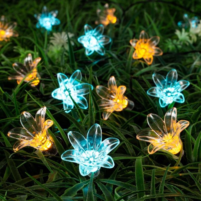 Гирлянда &laquo;Нить&raquo; 4.5 м с насадками &laquo;Цветы&raquo;, IP44, тёмная нить, 30 LED, свечение жёлтое/аквамарин, 2 режима, солнечная батарея