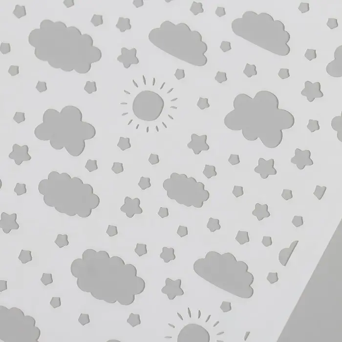 Трафарет фоновый пластик "Солнце облака" 15х15 см