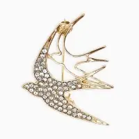 Брошь "Ласточки", цвет белый в золоте