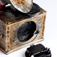 Часы настольные интерьерные, &laquo;Граммофон&raquo;, на батарейках, 15.5&times;9.5&times;24.5 см, d-7 см