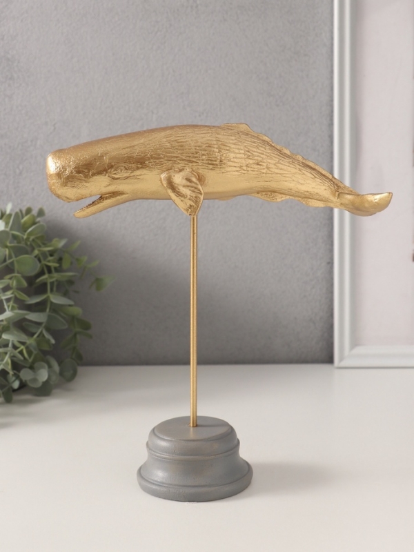Сувенир полистоун "Золотой кашалот" 21,5х8х24 см