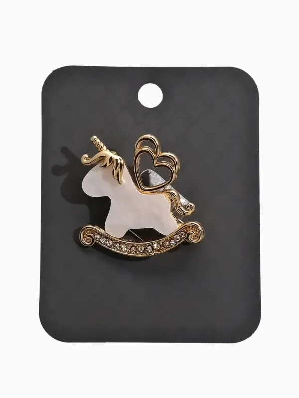 Брошь "Лошадка-Качалка, единорог, цвет белый в золоте