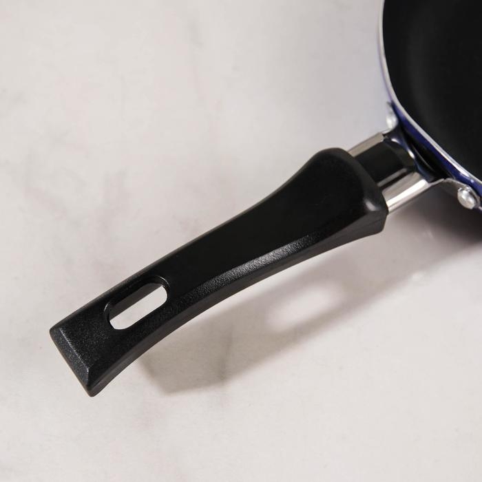 Сковорода &laquo;Лерой&raquo;, d=16 см, пластиковая ручка, антипригарное покрытие, цвет МИКС