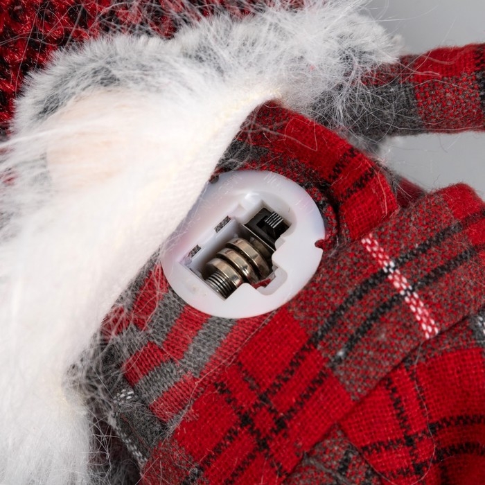 Светодиодная фигура &laquo;Гном в красном колпаке&raquo; 13 &times; 58 &times; 8 см, текстиль, батарейки AG10х3 (в комплекте), свечение тёплое белое