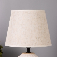 Лампа настольная "Грани" 1х40Вт Е27 белый 20х20х31см МОДЕЛЬ: