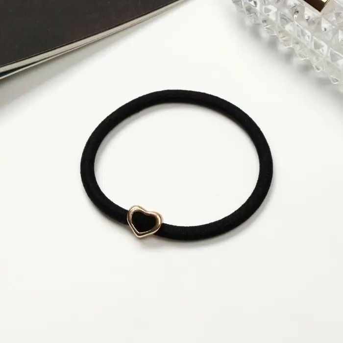 Резинка для волос &laquo;Адва&raquo;, сердце, 6 см, чёрная