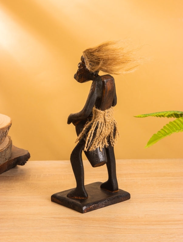 Сувенир "Абориген барабанщик" дерево, 8х9х22 см