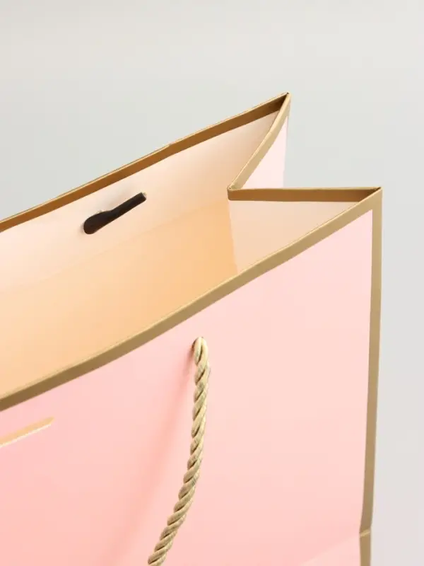 Пакет подарочный, розовый , с бантом, 32 х 25 х 11 см