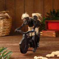 Сувенир дерево "Аборигены парочка на мотоцикле" 20х20х10 см