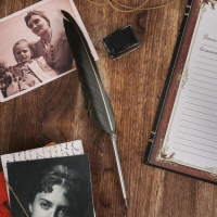 Родословная книга в шкатулке с пером и чернильницей &laquo;Древо&raquo;, 56 листов, 26 х 24 х 7 см.