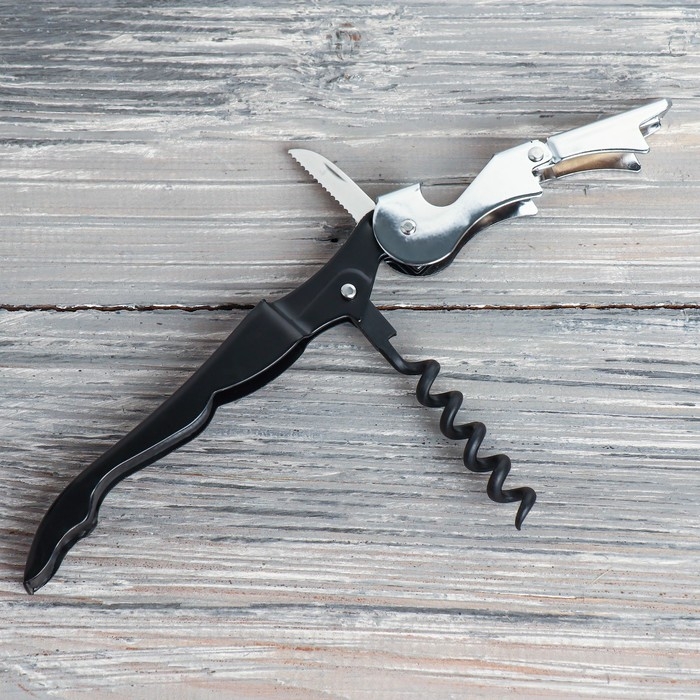 Набор инструментов в формовой бутылке &laquo;Джентльмен&raquo;, 23 предмета