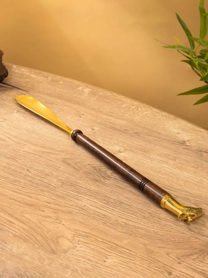 Ложка для обуви "Дельфин" 49 см, латунь, дерево