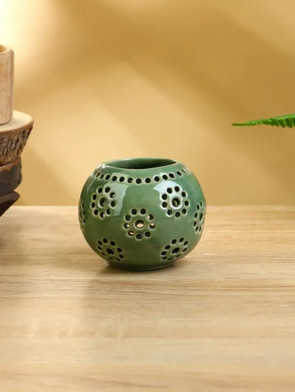 Аромалампа &laquo;Шар&raquo;, 9&times;9&times;8 см, керамика, салатовая