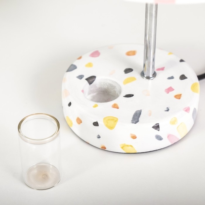 Настольная лампа "Аэлита" E14 15Вт белый 20х20х30 см RISALUX