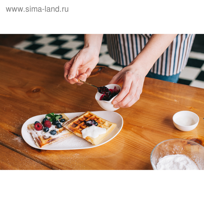 Блюдо фарфоровое овальное Wilmax, 28,5&times;16,5 см, цвет белый