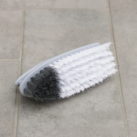 Щётка - утюжок &laquo;Дельта&raquo;, 15&times;5,5&times;7,5 см, цвет МИКС