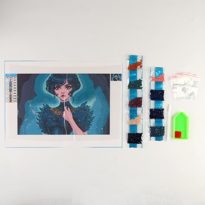 Алмазная мозаика с частичным заполнением на холсте &laquo;Девушка в черном&raquo; 20 х 30 см