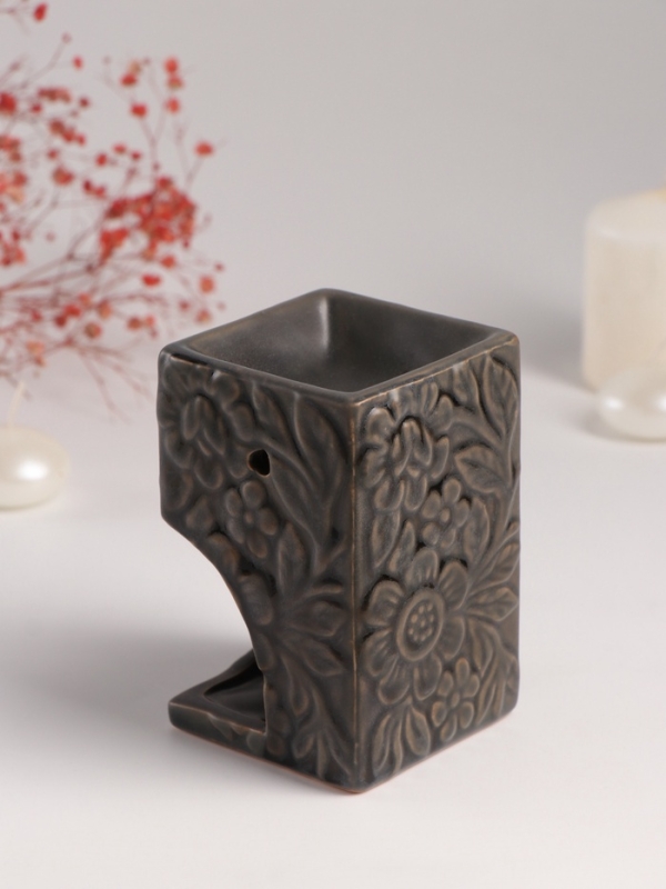 Аромалампа керамика "Цветочный букет" тёмно-оливковая 7,7х7,7х12 см