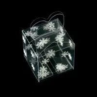 Коробка подарочная новогодняя складная ПВХ &laquo;Снежинки&raquo; 5&times;5&times;5 см