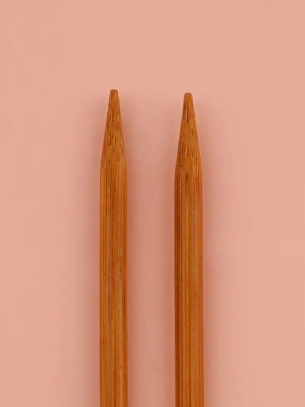 Спицы для вязания, прямые, d=4 мм, 25 см, 2 шт.