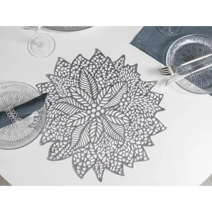 Салфетка сервировочная на стол &laquo;Венеция&raquo;, d=38 см, цвет серебряный