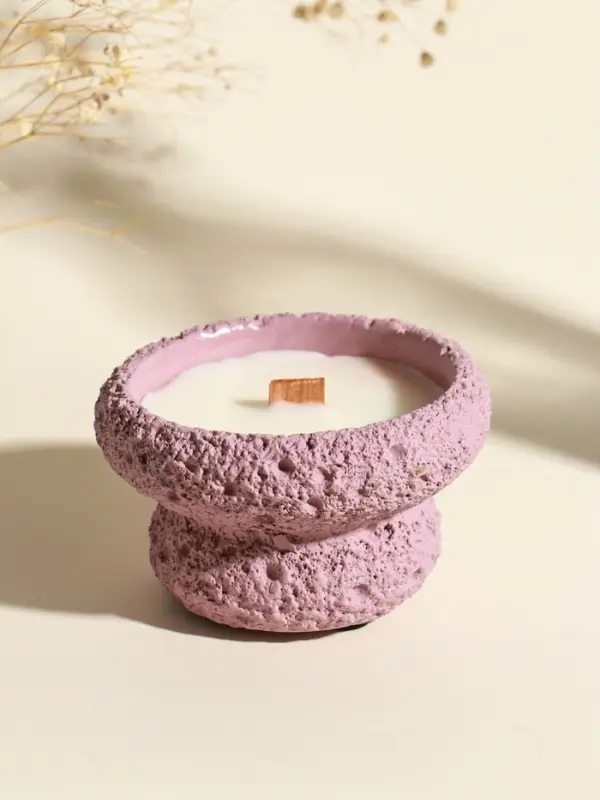 Свеча в вулканическом подсвечнике "Чаша" деревянный фитиль, розовая 9,3х9,3х5,5 см