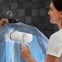 Отпариватель ручной для одежды КТ-988 - 1300 Вт