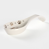 Подставка фарфоровая под ложку Доляна &laquo;Коты-аристократы&raquo;, 21,5&times;7,5 см, цвет белый