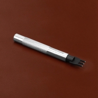 Набор пробойников для кожи, 7 предметов: сменные насадки 6 шт., основа 1 шт.