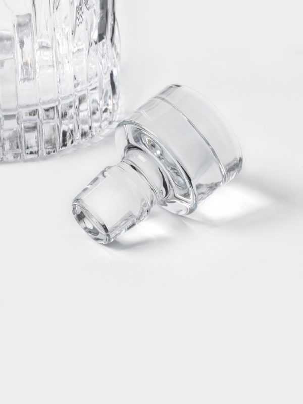 Штоф "Флик", 1л, 11х11х23 см