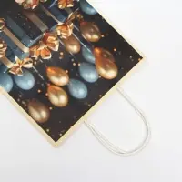 Пакет подарочный крафтовый &laquo;Подарки с золотым бантом&raquo; 27&times;22&times;11 см, 120 г/м&sup2;