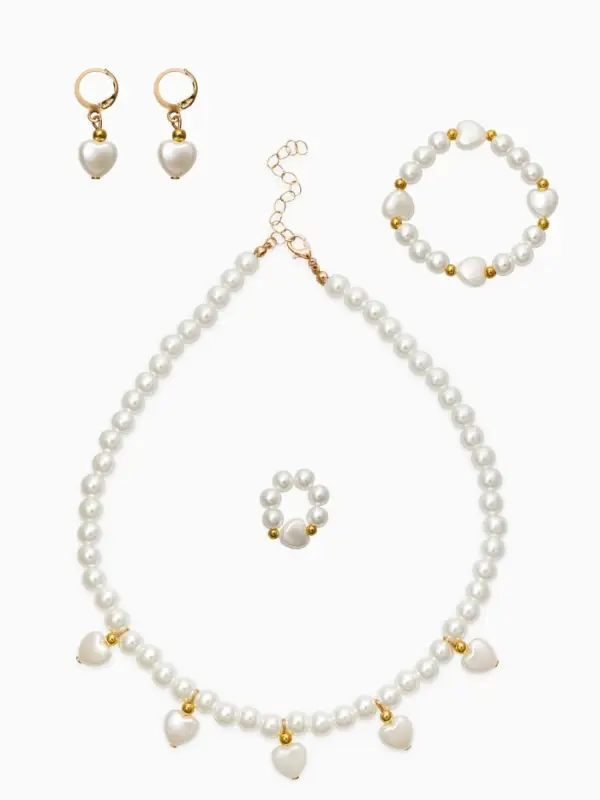 Набор детских украшений &laquo;Выбражулька. Стиль в сердце&raquo; 4 предмета: клипсы, кольцо, бусы, браслет, белый в золоте