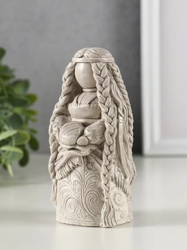 Фигура гипс "Берегиня рода" 13х6 см, под камень