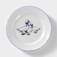 Тарелка фарфоровая &laquo;Гуси&raquo;, d=17,5 см, МИКС