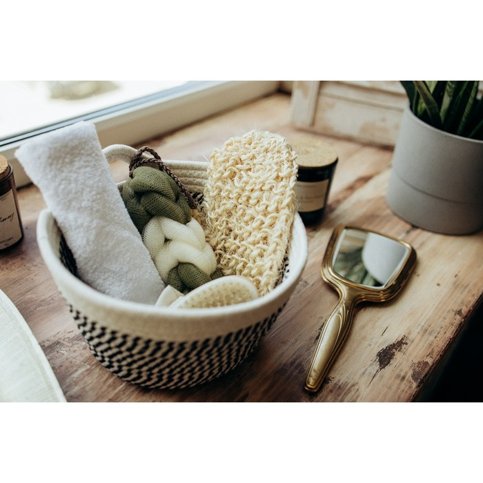 Корзина для хранения плетёная ручной работы LaDо́m &laquo;Кэтс&raquo;, 22&times;22&times;12,5 см, цвет чёрно-белый