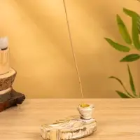 Подставка под благовония &laquo;Ладонь&raquo;, 13&times;7.5&times;6 см, манговое дерево