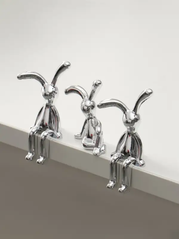 Сувенир пластик "Длинноухие зайцы" серебро набор 3 шт 3х8,7х4,4 см 2,5х5,5х5,7 см