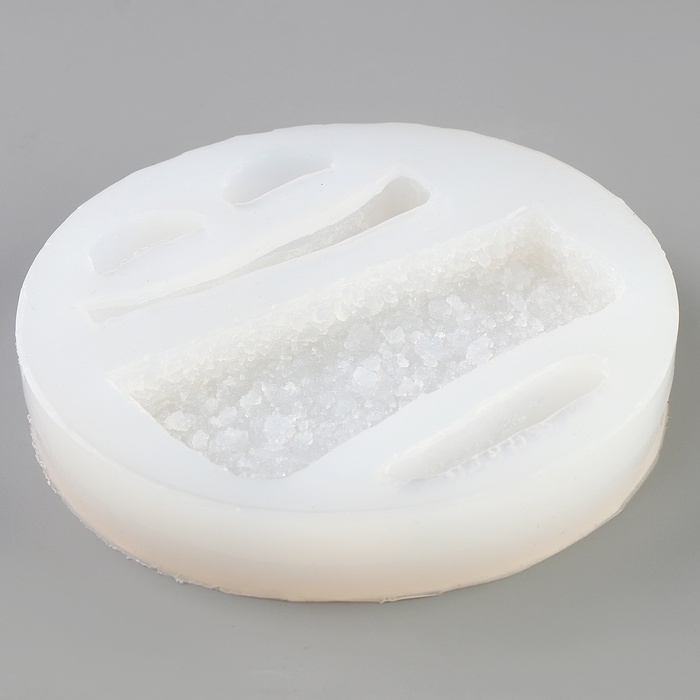 Молд силиконовый &laquo;Хлеб и шпроты&raquo;, 12 &times; 2 см