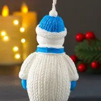 Свеча "Снеговик", голубой