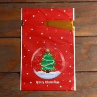 Пакет полиэтиленовый подарочный &laquo;Новогодний шар&raquo;, с завязками, 15&times;23 см