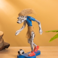 Сувенир &laquo;Абориген футболист&raquo;, 7&times;12&times;21 +/- см, дерево