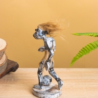 Сувенир &laquo;Абориген с мячом&raquo;, 9&times;8&times;17 +/- 1 см, дерево