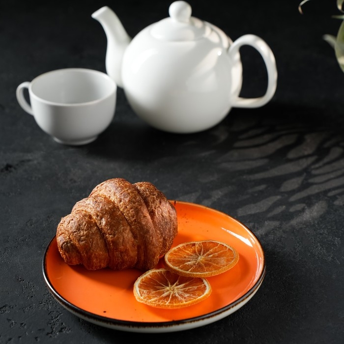 Тарелка фарфоровая обеденная Magistro &laquo;Церера&raquo;, d=20 см, цвет оранжевый