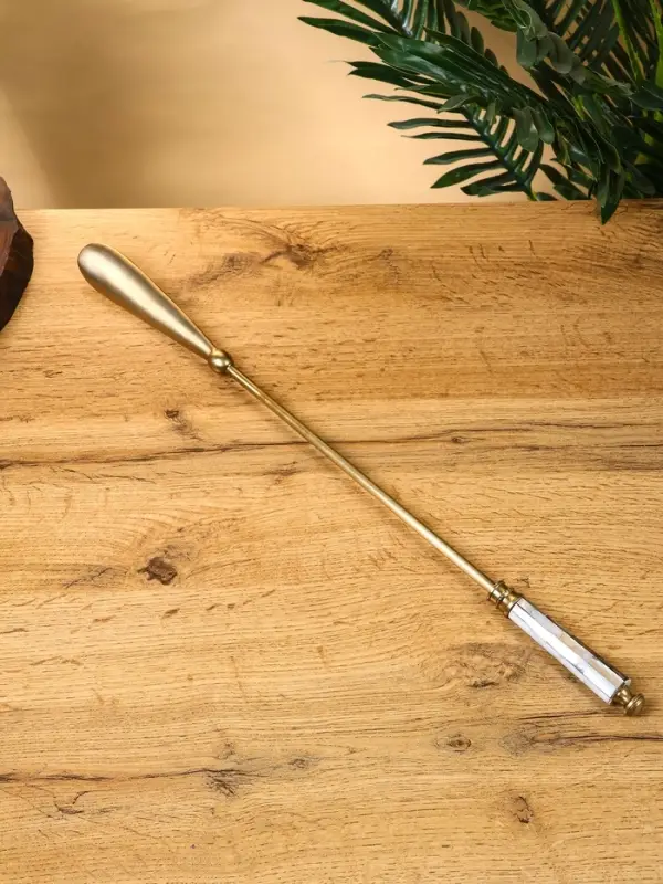 Ложка для обуви &laquo;Перламутр&raquo;, латунь, смола, 48.5 см